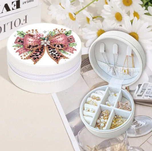 Boîte à bijoux noeud ronde